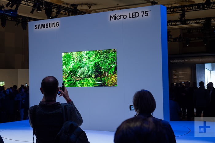 Samsung выпускает 75-дюймовый MicroLED